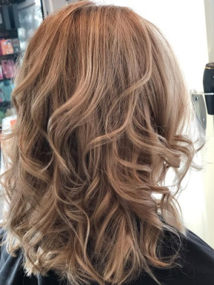 Caramel-Blonde-Hair-Colour-Best-Hairdressers-in-Hertford